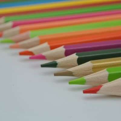 Vibrant Pencil Set